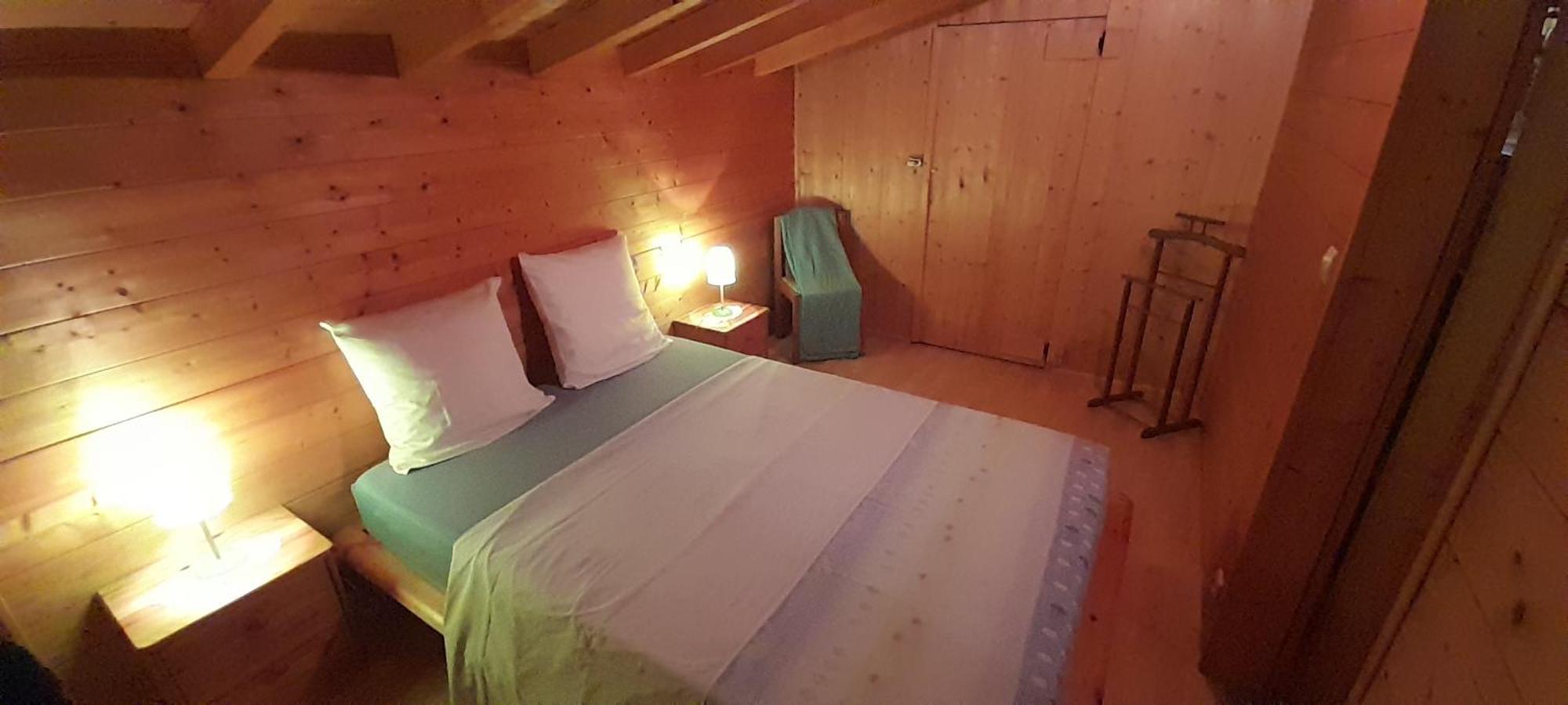 Location Type Gite, Chambre D'Hote, Meuble De Tourisme Dans Joli Petit Chalet Typique Et Ou Jolie Roulotte Type Boheme Waldighoffen Exterior foto