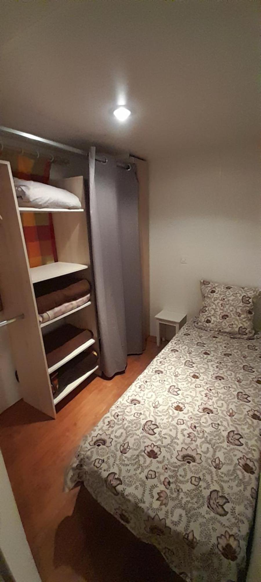 Location Type Gite, Chambre D'Hote, Meuble De Tourisme Dans Joli Petit Chalet Typique Et Ou Jolie Roulotte Type Boheme Waldighoffen Exterior foto